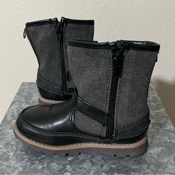 Carter’s Galaway Boys Black Side Zipper Boots, Size 8 - Picture 5 of 8